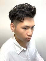 ロバーツ 国立(ROBERTS) サイドパート<理容室><国立/国立駅/メンズ>