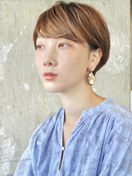 ロビー 表参道(ROBBY) 耳掛けマッシュショート／ベージュブラウン／表参道／40代50代