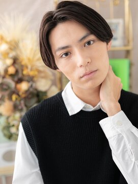 カバーヘア ブリス 川口(COVER HAIR bliss) ナチュラルマッシュヘア―黒髪センターパートa川口20代30代40代