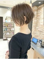 前髪あり耳掛け丸みくびれショートボブ20代30代40代50代(蘭)