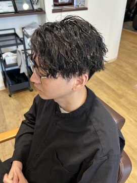 デプト(DEPT.) ツイストスパイラルパーマセンターパートメンズパーマ佐賀メンズ