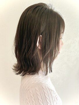 イソラヘアアトリエ(Isola hair atelier) 【Isola】ベージュ×ミディアム