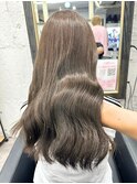 艶髪くすみグレージュ/透明感/立体感レイヤー/セミロング