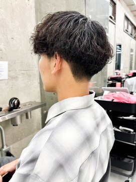 ノエ(noe) メンズパーマスタイル/波巻きスパイラルパーマa-1