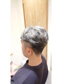 癖毛刈り上げショート