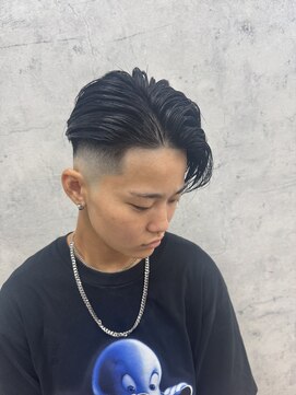 リミットバイアフィナー 大宮店(limit by Afinar) 外国人風サイドパート/フェード/スキンフェード