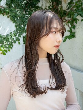 アマリス(Amaris) 黒髪レイヤー20代/30代/40代/庭瀬