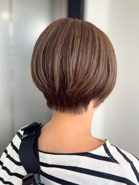 ワン バイ ジ エクト(One by The Ect) 似合わせショート/ココアブラウン/オリーブグリーン