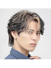 BLUCKのこだわりのカラー【ハイライト】[渋谷/渋谷駅/ニュアンスパーマ/メンズヘア/学割U24/眉毛サロン]