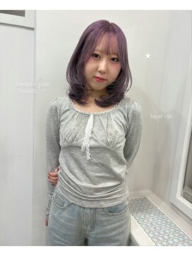ヴィア 京都烏丸(Via) 10代20代30代/ラベンダーピンク／レイヤー／ハイトーン/ブリーチ
