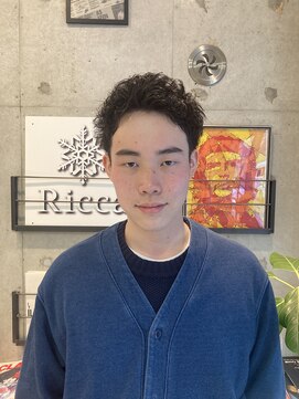 リッカ(Ricca) 癖を活かしたスパイキーショート
