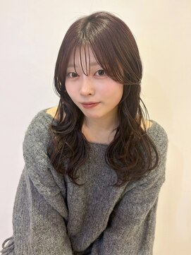 リタ(Lita) 束感バング×ココアブラウン／10代20代