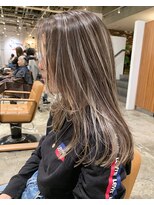 ノラ ヘアーサロン(NORA HAIR SALON) NORA中迫ケンジ ハイライト×バレイヤージュ×グレージュカラー