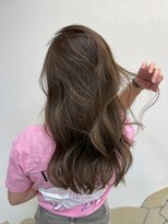 ナナナパレナ 梅田店(nanana parena) 大人かわいい・艶髪カーキグレージュふんわりロング