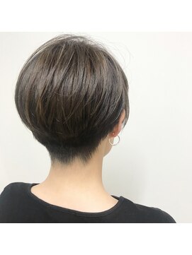 ボンドヘアー(Bond hair) ハンサムショート