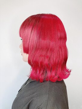 フツーロ 栄(FUTURO) レッドピンク