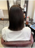 くすみベージュ