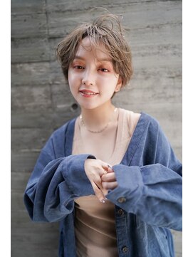 ギークス(GEEKS) 【GEEKS渋谷】アッシュベージュ/ニュアンスカラー/冬カラー/小顔