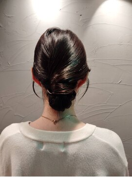 サンジュウナナドシー 大宮東口店(37.0℃) 下目シニオン