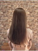 サラサラロングヘア