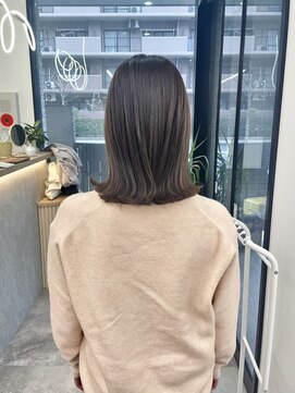 シアエミュー 新越谷店(SHEER emu) グレーブラウン【新越谷・南越谷】