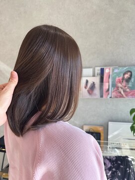 リベラルヘアー(Liberal hair) オリーブベージュ