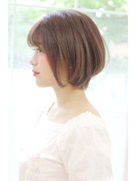 ラグエル(RAGUEL) 【30代40代50代】　大人可愛い前下がりショートボブ