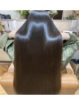 カルム(calme)&nbsp;湿気対策__潤い保湿で美髪が叶う○M3Dトリートメント