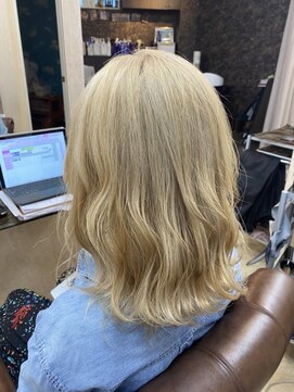 スーペリオル(Superior) 色気ヘア×ダブルカラー