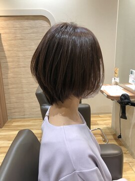 フェリエットバイビークール(feliette by Be-COOL) ショートボブひし形ボブ大人ショート20代30代40代