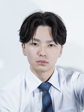 アルファ 新宿(alpha) サーフカール/ 刈り上げセンターパート/ブルーブラック[新宿駅]