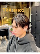 コワファースト長崎シャンプーボーイ 2nd(COIFF1RST 長崎 SHAMPOO BOY) センターパートメンズカットメンズハイライトメンズカラー