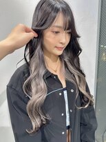 ミーム 原宿 表参道(meme)&nbsp;”韓国風インナーカラー×レイヤーカット