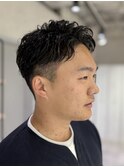 毛流れパーマ　大人男子ヘア