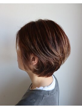 ヘア アトリエ マム(hair atelier mum) 大人ショート