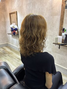 エンビ(embi.) ボリュームアップ＆時短パーマ