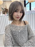 20代韓国レイヤーボブブリーチミルクティーベージュ岡山ボブ