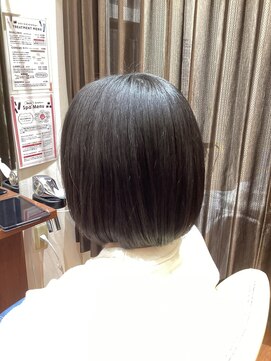 小顔丸み黒髪（暗髪）フレンチガーリー 