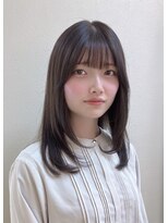 アヴァン(avan.)&nbsp;艶髪レイヤー ミディアムロング