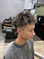 カルム 浜松(calm) 刈り上げありスパイキーショート×ハイライト