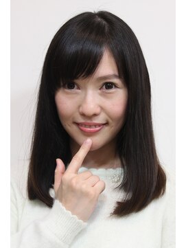 ロワール 亀戸(Roworl) 【Roworl亀戸】センターパートで大人ビューティー