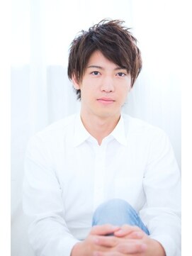 ディシェーレアスト(die-Schere Ast) 【die Schere Ast　上大岡】　2ブロック×大人メンズショート