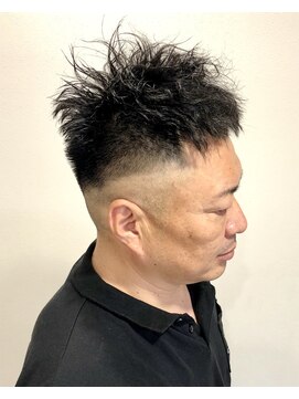 ヴェシカ(veccica) バーバー系刈り上げスタイル