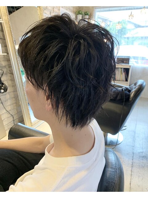 パーマで爽やかメンズヘアー