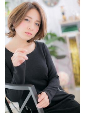 ヘアアンドビューティー ミック(Hair & Beauty miq) 耳かけも◎ミルクティーブラウンｘくせ毛風外ハネボブa1