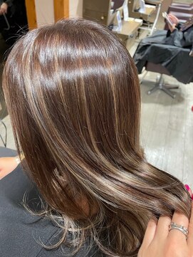 モードケイズ 豊中店(MODE K's) ナチュラルハイライトカラー