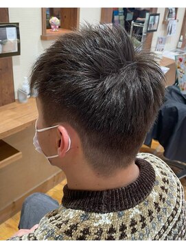 シャイタクター(SHY-takter) メンズカット×イルミナカラー