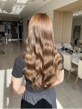 ケンジ 洋光台(KENJE) ブリーチなしベージュカラー【髪質改善トリートメント】