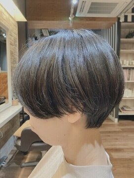 クロワ(croix) 大人かわいいアッシュカラー