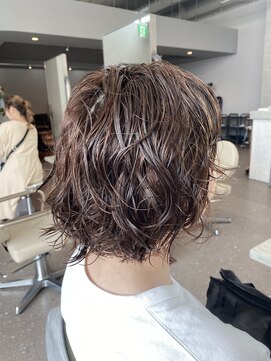 マップデザイン(map design) 切りっぱなしボブ＋スパイラルパーマ